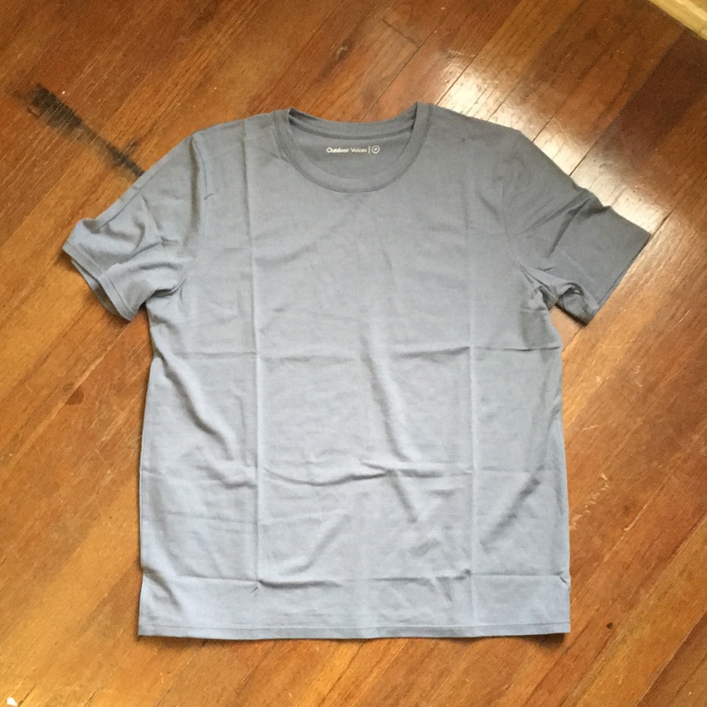 Light Shortsleeve Tee